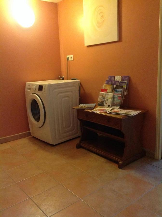 Le Studio De Serigny Foussais Bagian luar foto